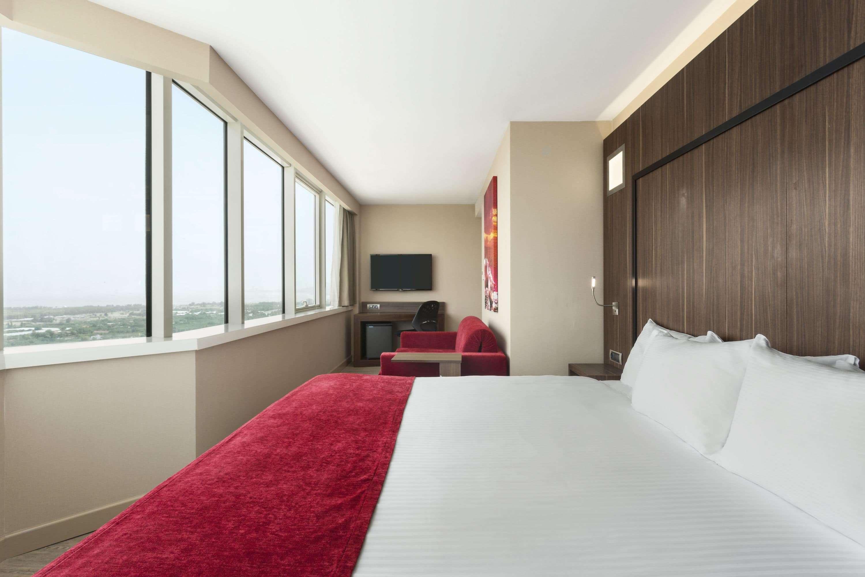Ramada Encore By Wyndham Izmir Exterior foto