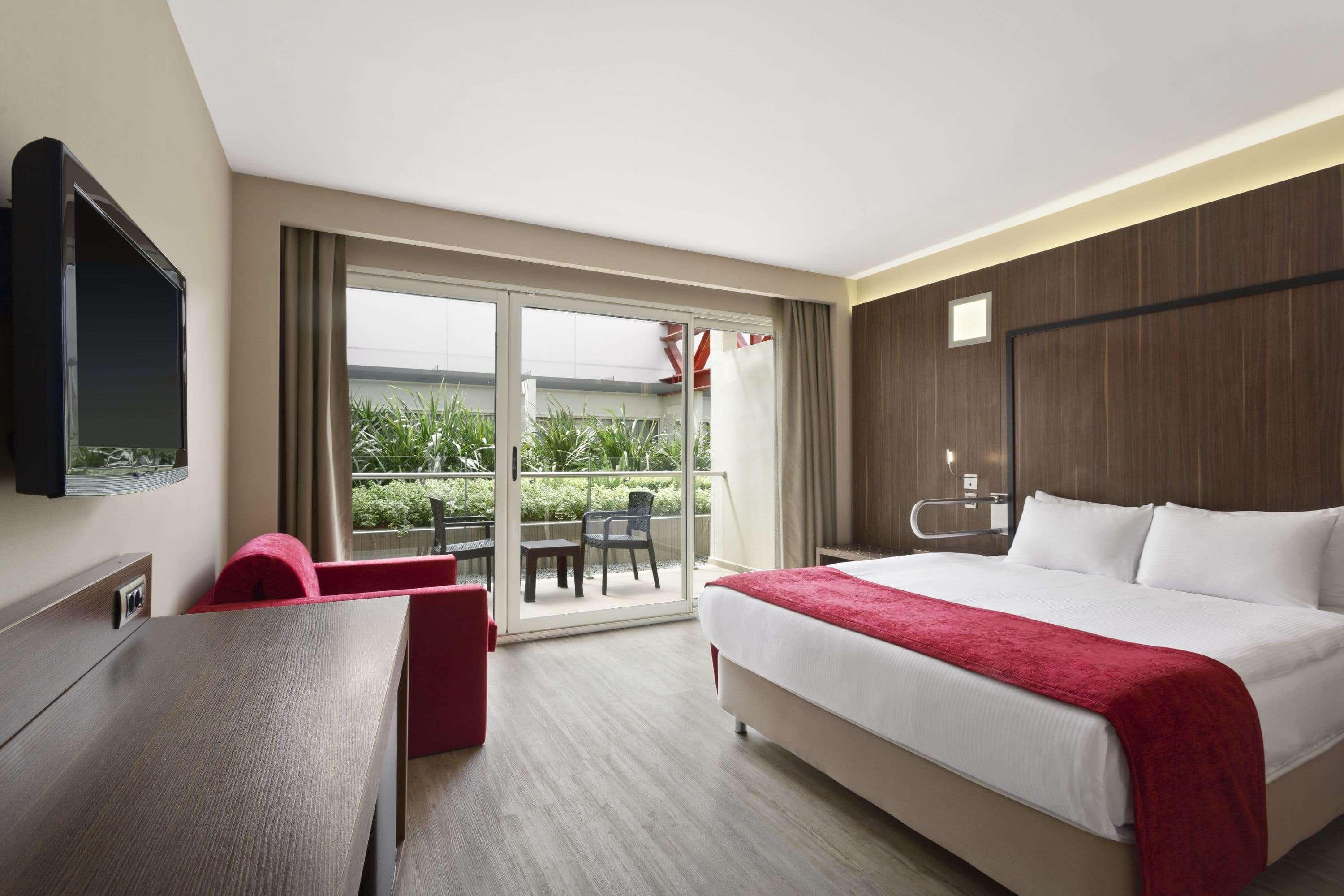 Ramada Encore By Wyndham Izmir Exterior foto