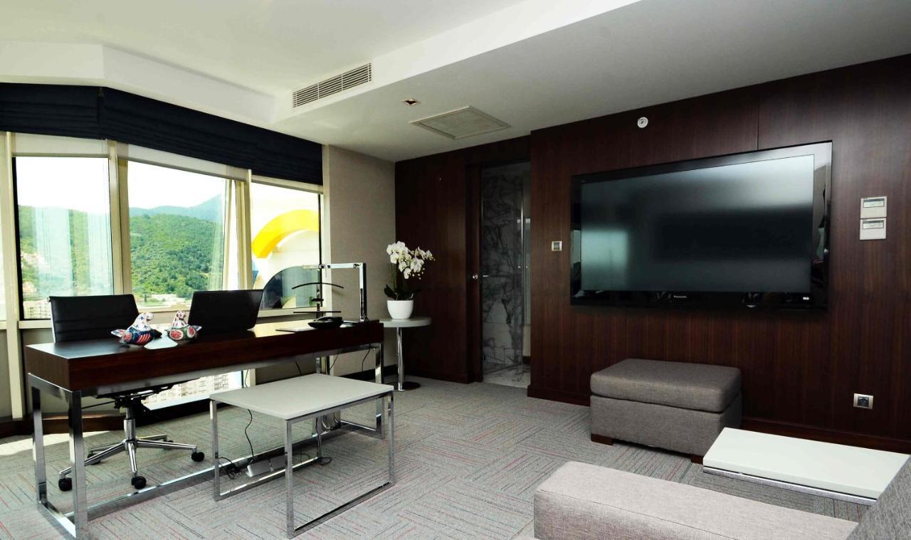 Ramada Encore By Wyndham Izmir Zimmer foto